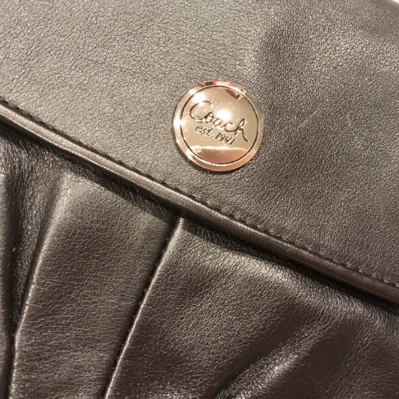 Coach Large Leather Wristlet in Black with Light Blue - Picture 2 of 6